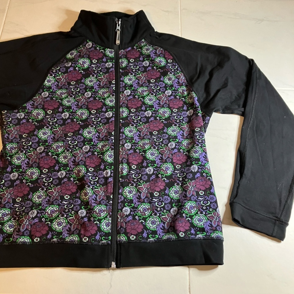 Lululemon colorful patterned zip up light jacket.